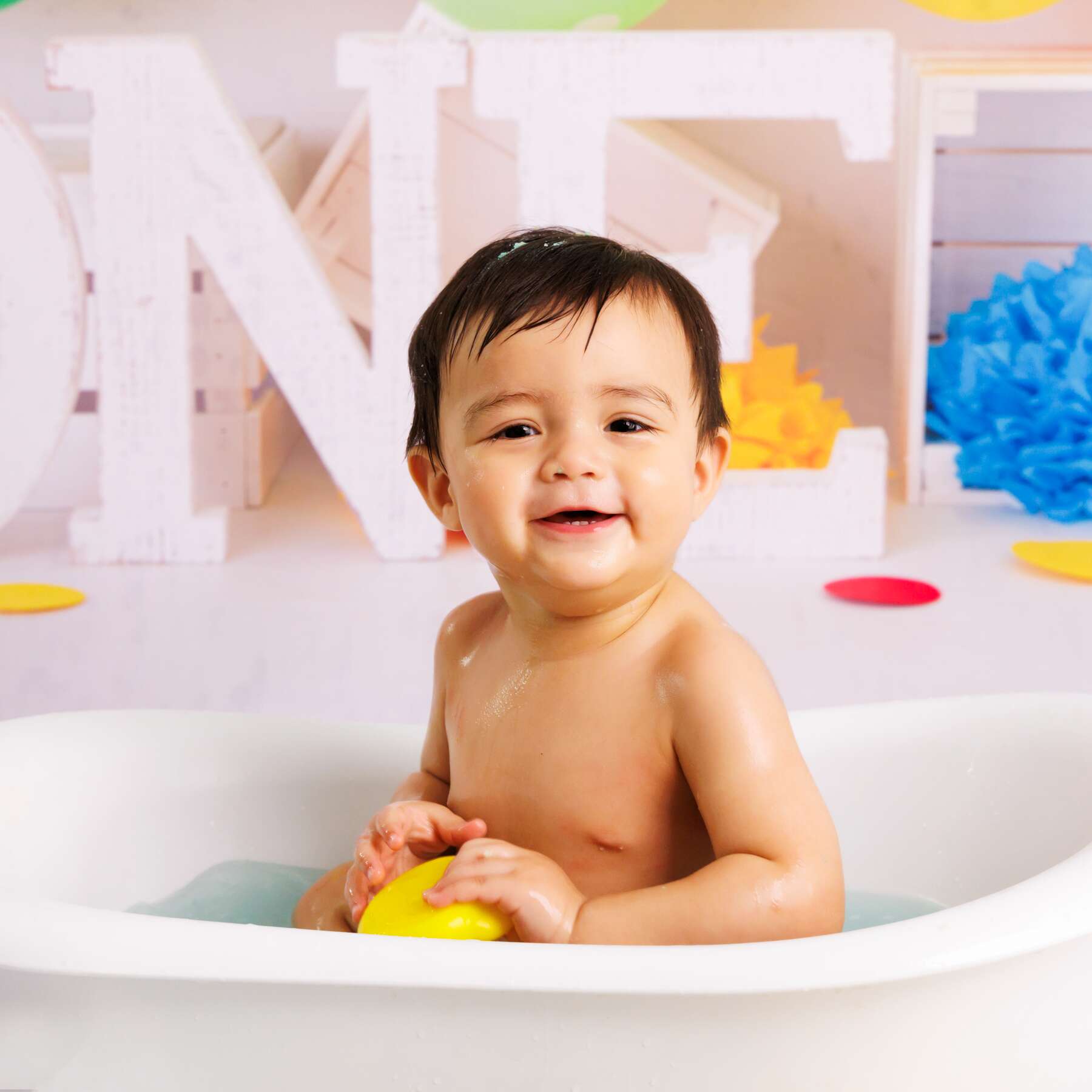 Cake smash photography in Perth