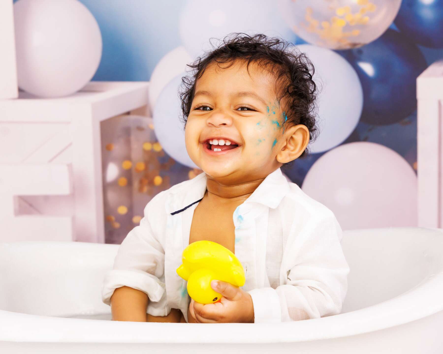 Cake smash photography in Perth