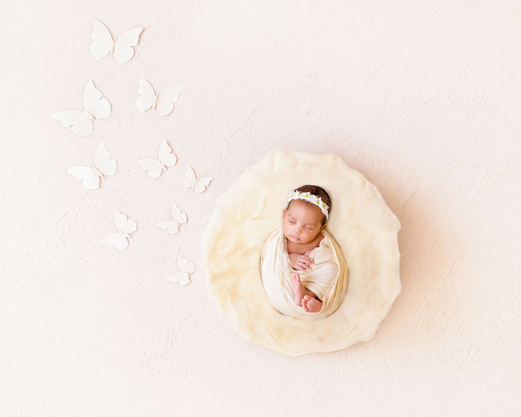 Newborn photography in Perth ultimate