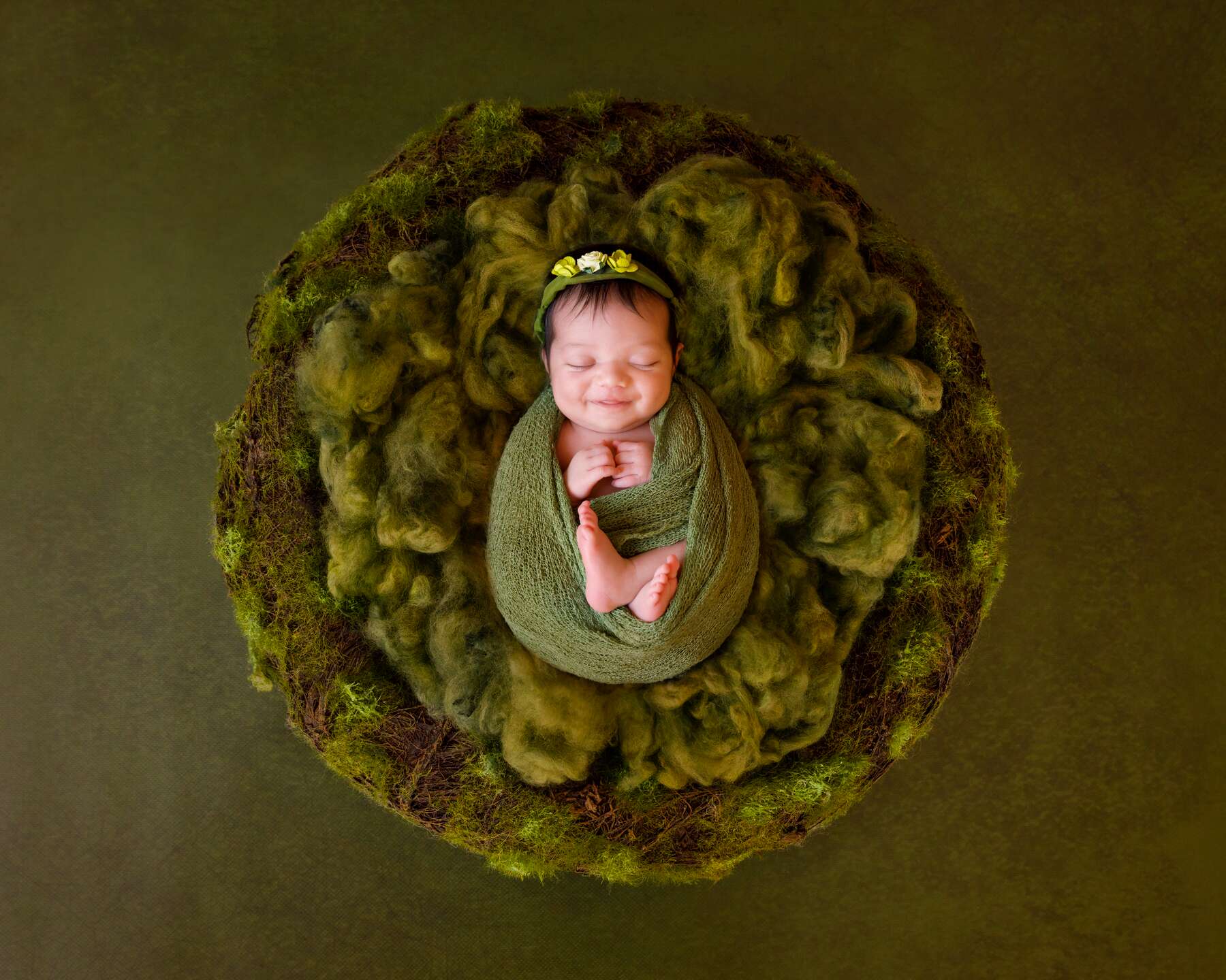 Newborn photography in Perth ultimate