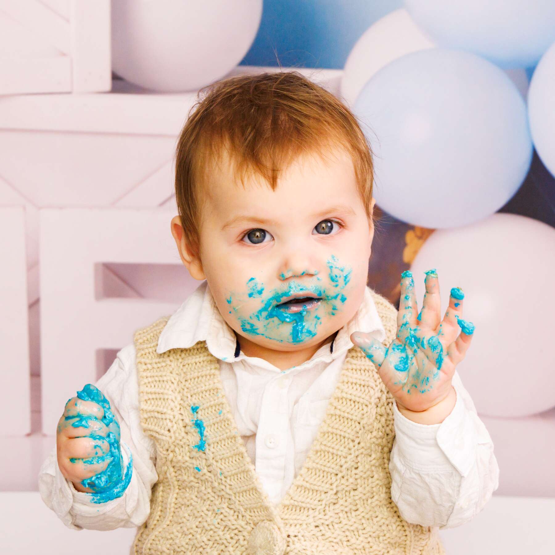 Cake smash photography in Perth