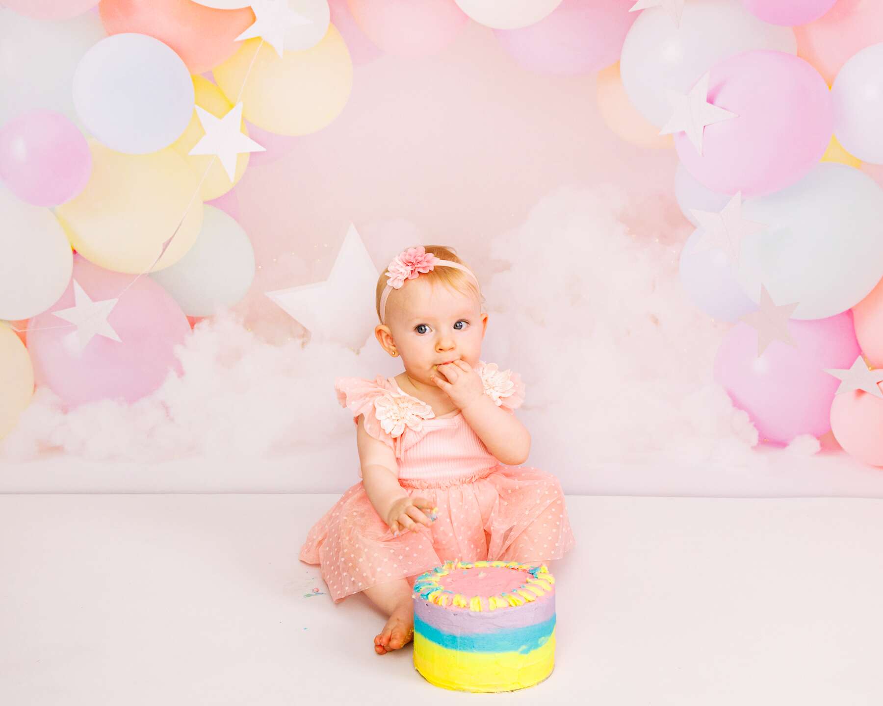 Cake smash photography in Perth