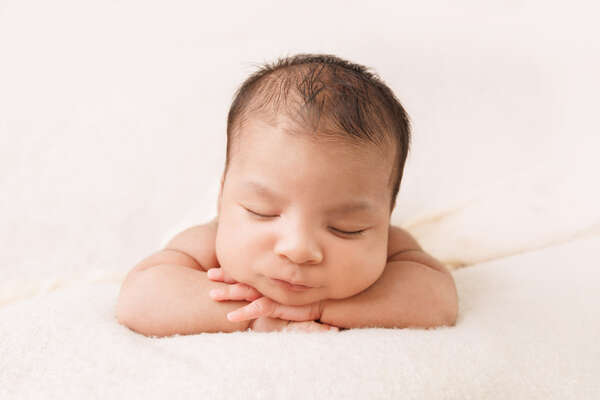 Recent newborn session in Perth