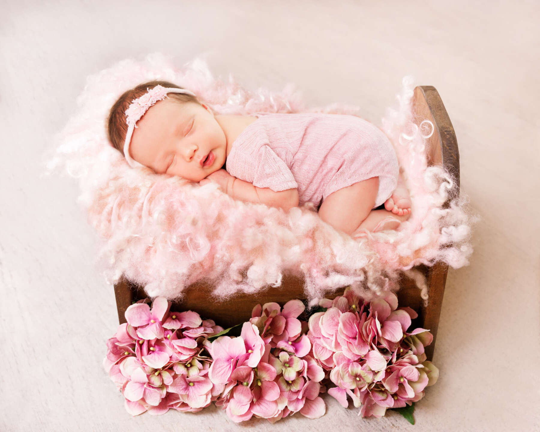 Recent newborn session in Perth