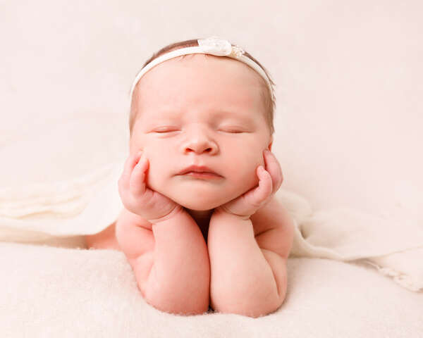 Recent newborn session in Perth